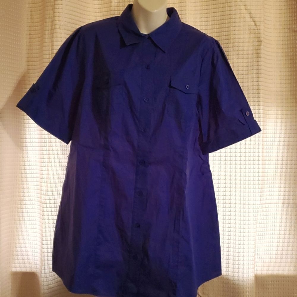 AB Studio woman button down short